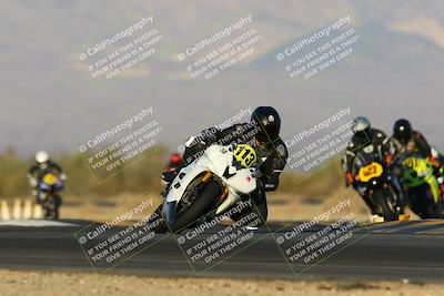 media/Dec-07-2024-CVMA (Sat) [[21c5f1ef85]]/Race 13-Amateur Supersport Middleweight/